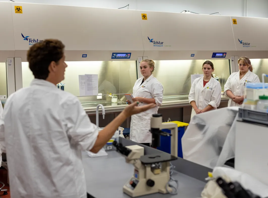 laboratorium-biologie-ls-t-locatie-hvhl