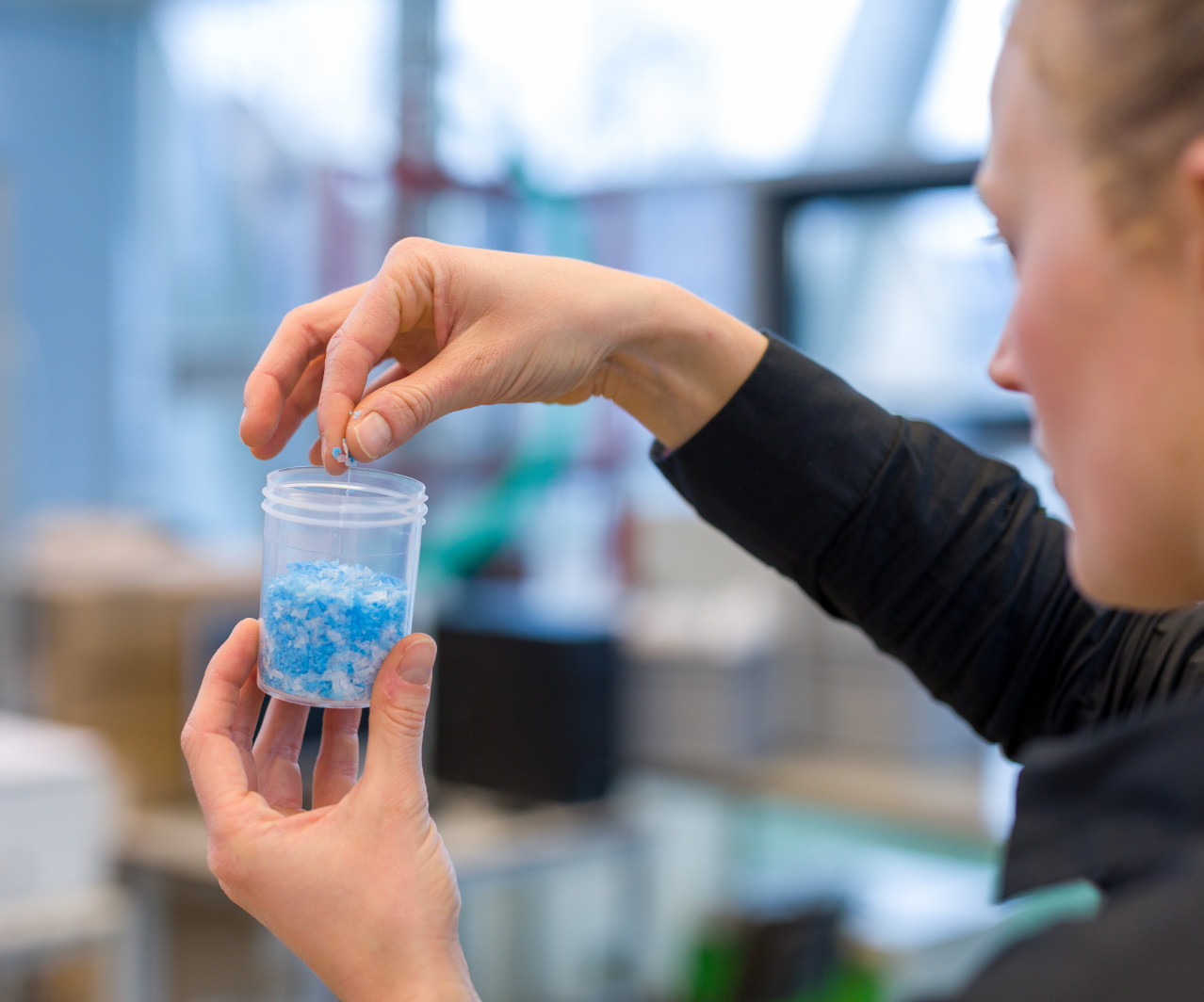 Sustainable Polyester Recycling Implementation & Technology