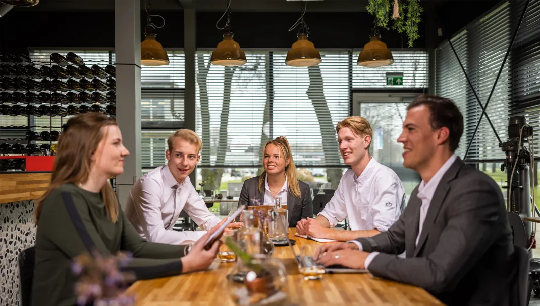 ad-hogere-hotelschool-dt-lwd-emmen