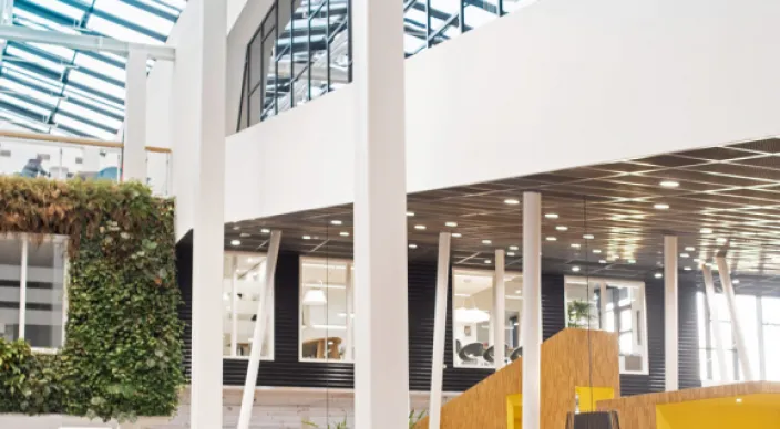 hall-students-r8-building-2.jpg