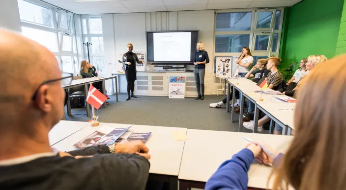 Behoefte aan lerarenondersteuners en instructeurs