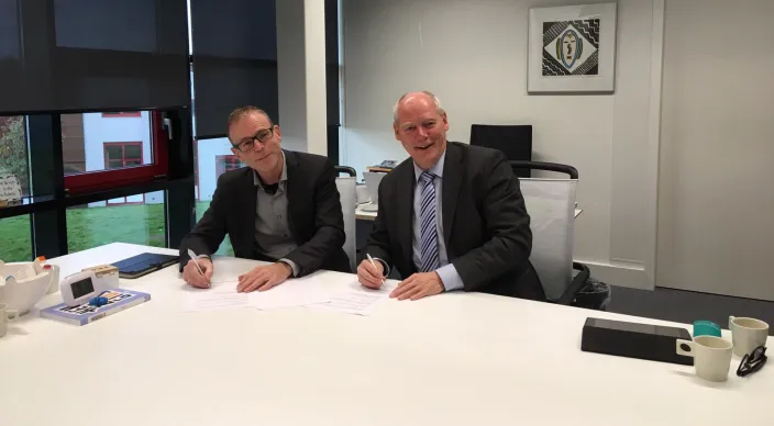 NHL Stenden en Alliade ondertekenen samenwerkingsovereenkomst