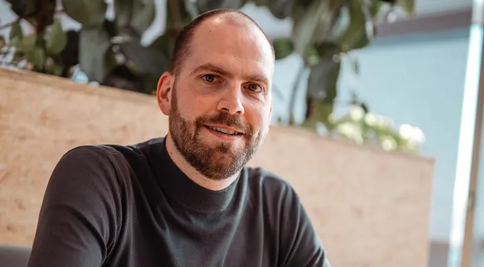 Simon Brust