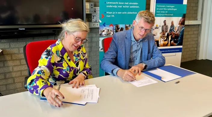 Ondertekening NHL Stenden en MCL
